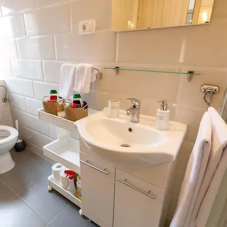 Position Theater Apartament Split