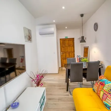 Position Theater Apartament Split