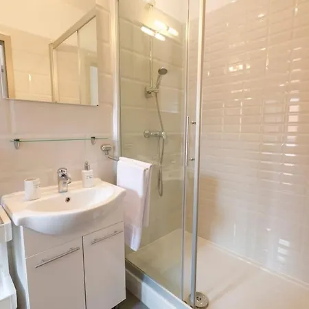 Apartament Position Theater *